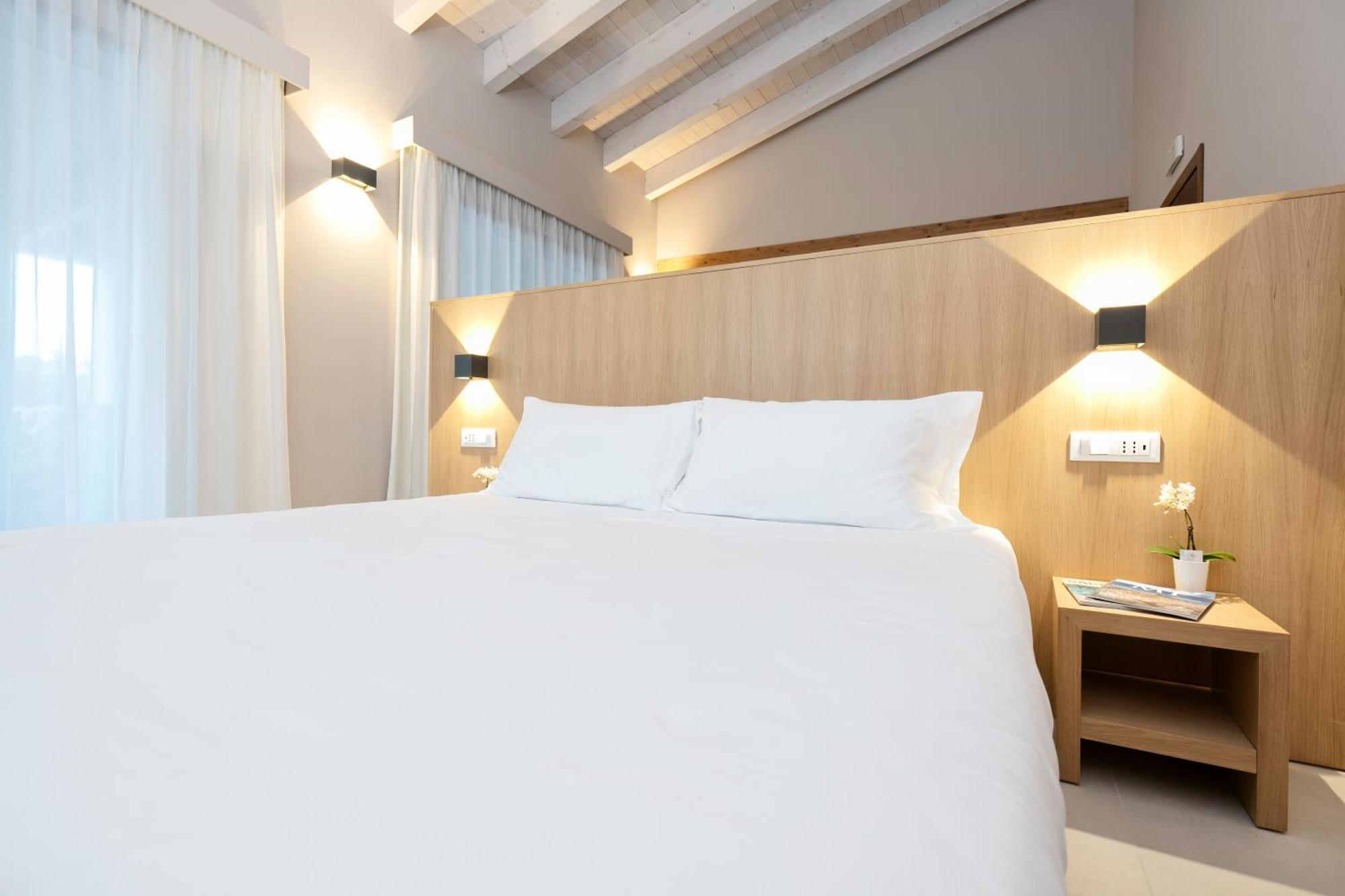 Ros'e Mari 4* Oristano